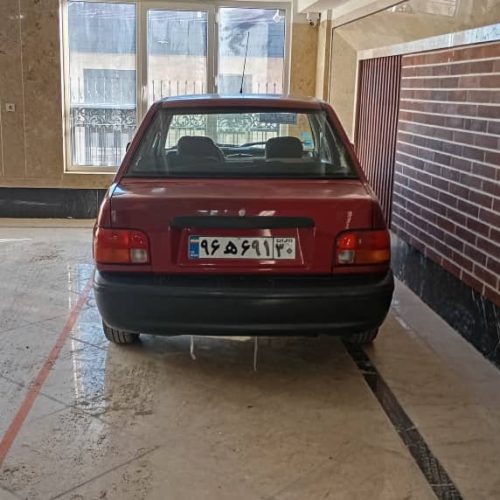 فنی کاملا سالم یه گلگیر رنگ