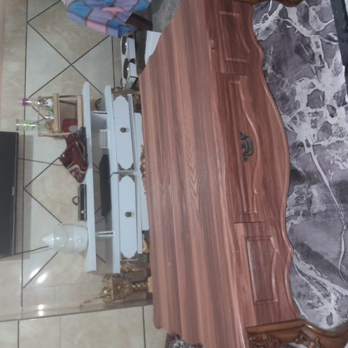 مبل ومیز عسلی