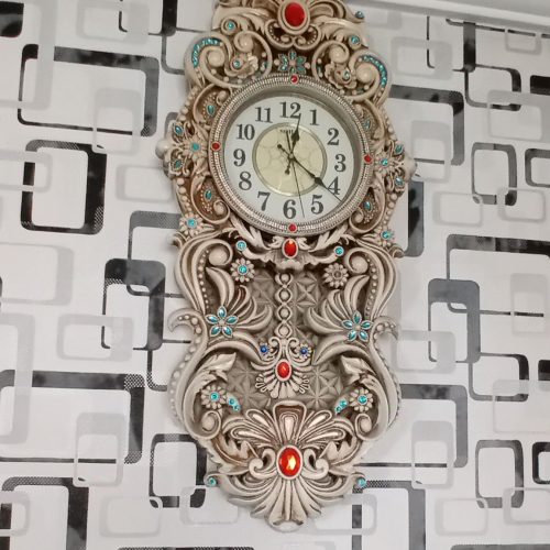 ساعت دیواری