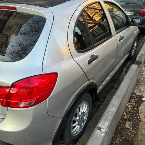 کوئیک R اتوماتیک فول پلاس