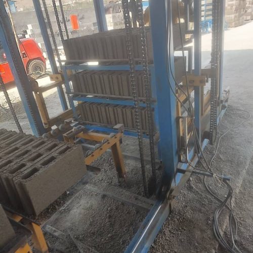 بلوک لیکا درب کارخانه