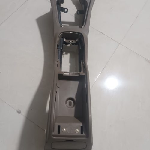 رودری ، کنسول