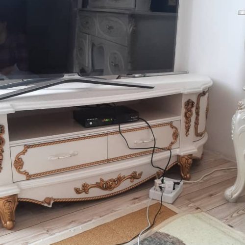 میز تلویزیون