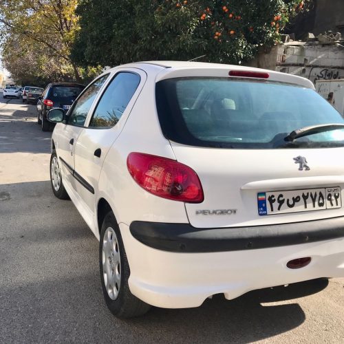 پژو 206 مدل 87 در حد 95