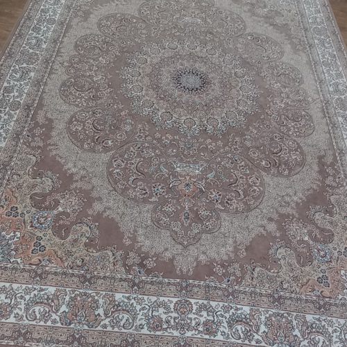 فرش 12 متری گردویی