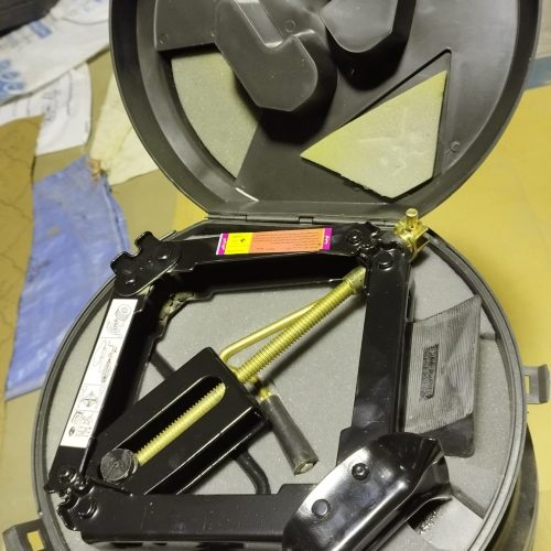 جک ماشین صفر طرح ستاره دار