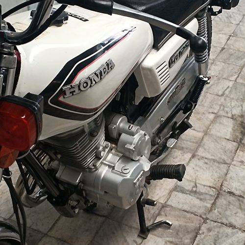 موتور سیکلت هوندا 125مدل نامی 93
