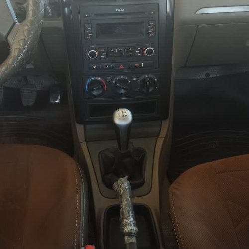 پژو 405 slx مدل 97 درحد بدون خط و خش