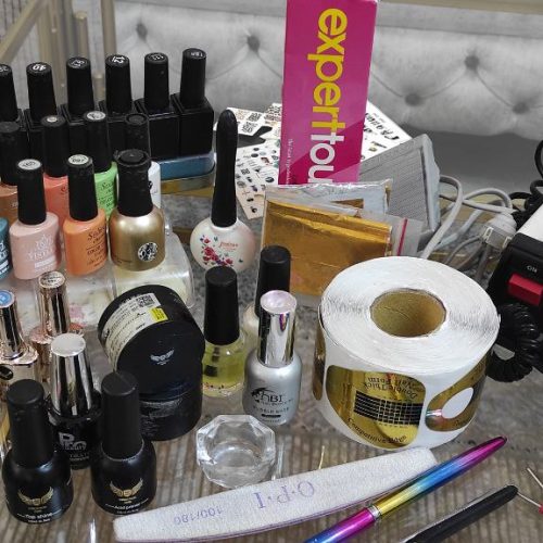 لوازم کاشت ناخن