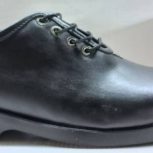 فروشگاه کفش چرم و کتونی 2400جفت