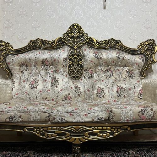 مبل سلطنتی