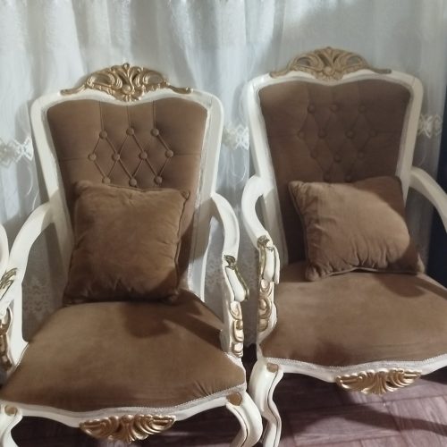 مبل تمیز و شیک