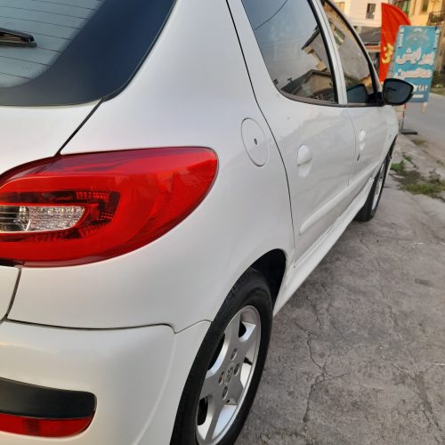 پژو 207 پانوروما بی ر نگ