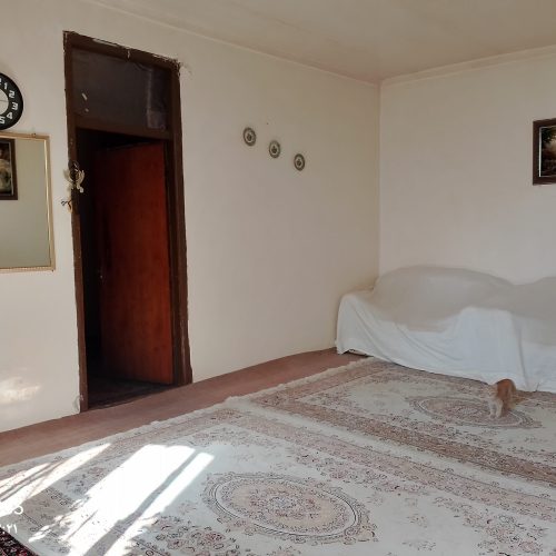 یک عددخانه96متری پشت قطعه در محله قاضی کوچه ثامن8 ارک2