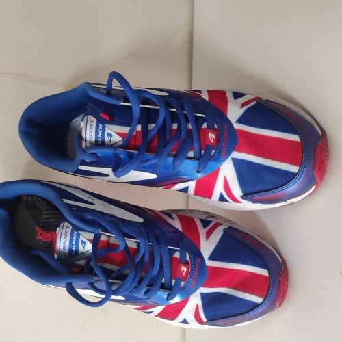 کتونی بروکس سایز 41 برند پرچم سفارش کره