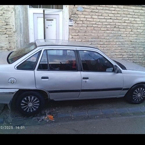 ماشین دوو ریسر مدل1993