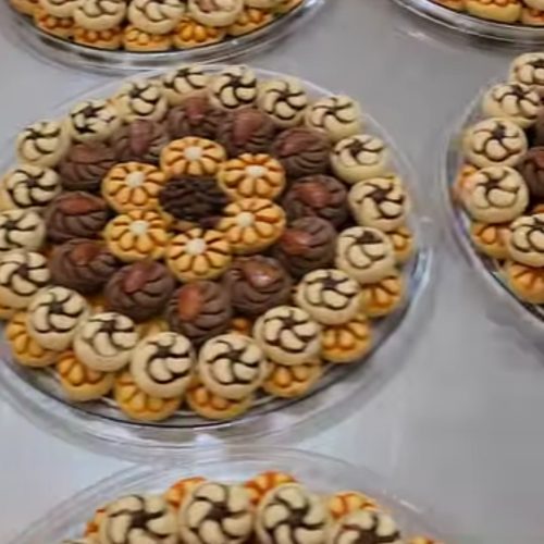 قنادی شریفیان نوشهر