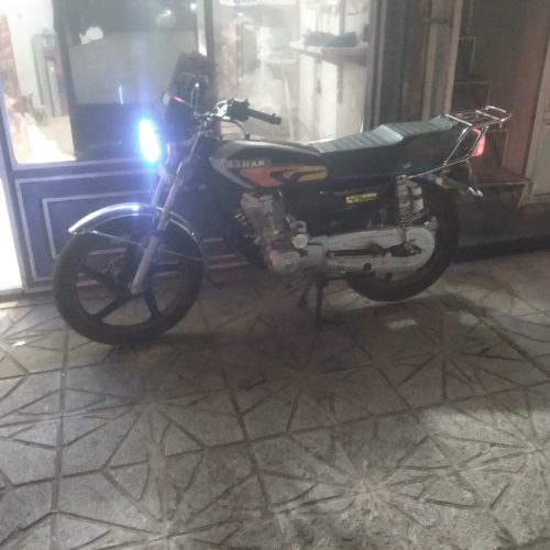 میخایی از موتور سواری لذت ببری