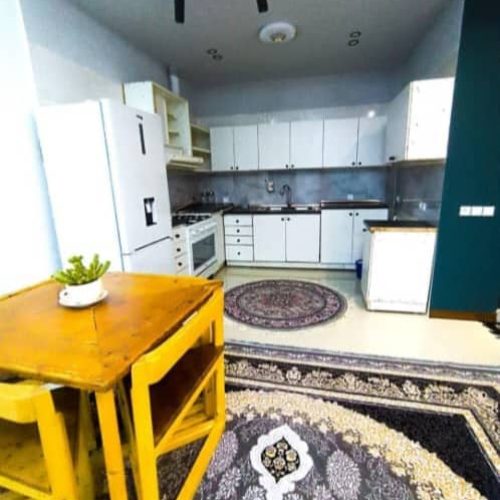 اجاره روزانه استخر سرپوشیده آبگرم داخل بنا