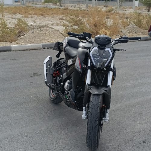 بنلی 180cc