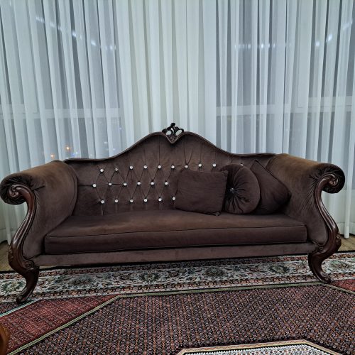 مبلمان 9 نفره با عسلی