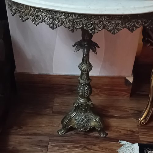 ایینه و شمعدان