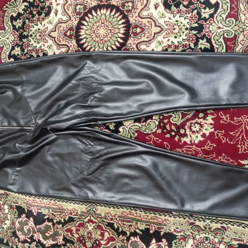 شلوار چرم و دامن