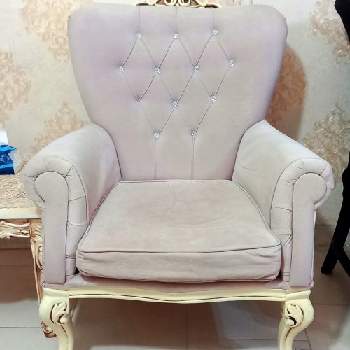 مبلمان و میز عسلی