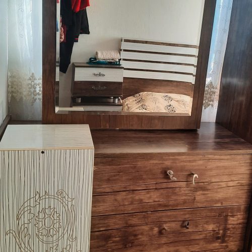 سرویس خواب  همرا با میز کامپیوتر