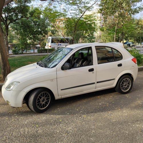 تیبا 2 (هاچبک)