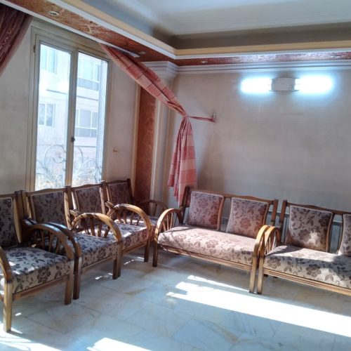 مبل چوب گردو 8 نفره با میز وسط