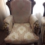 مبل سلطنتی راحتی 9 نفره با3عدد میز