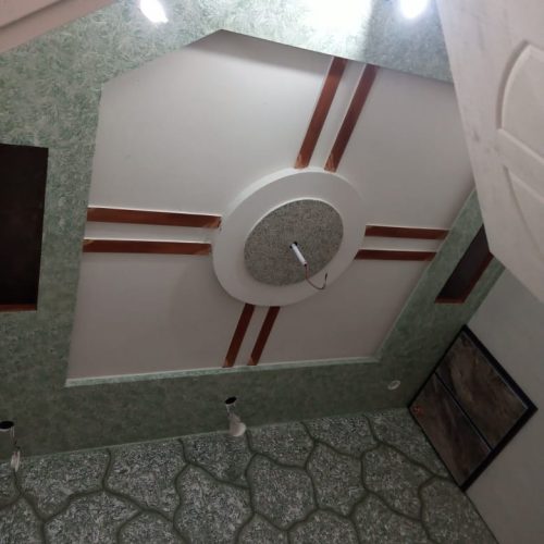 رنگ آمیزی و نقاشی ساختمان در و پنجره