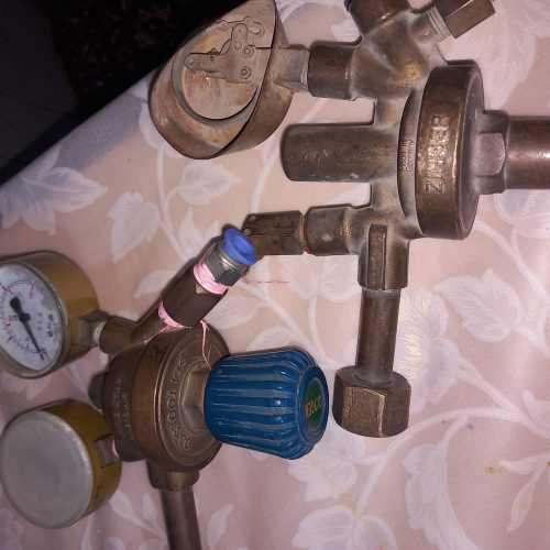 دوعدد  مانومتر زینسر اصل آلمان کارکرده