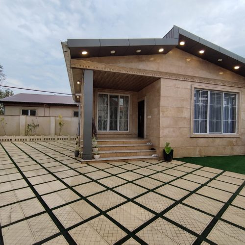 ویلا مجلل 2 خوابه با فوتبال دستی زیباکنار