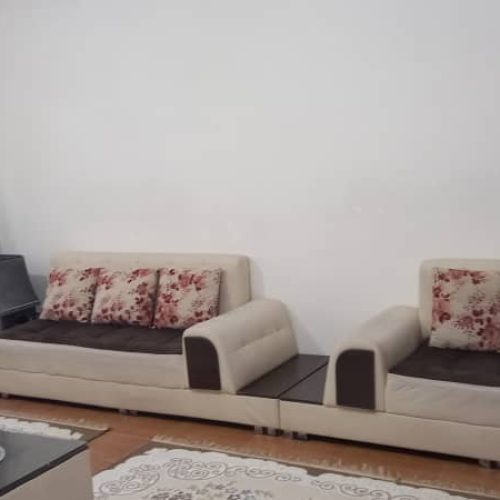 یک دست مبلمان  راحتی 7 نفره درحد نو