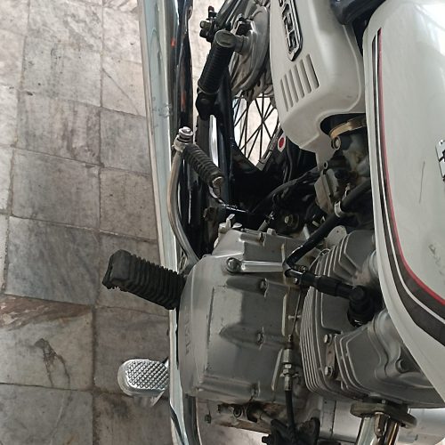 موتور سیکلت هوندا 125مدل نامی 93