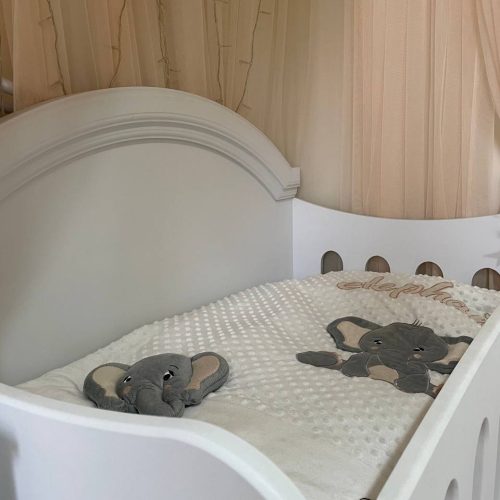 تخت خواب بچه