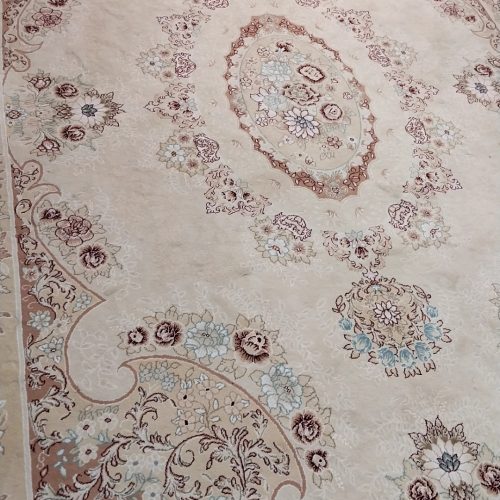 دو عدد فرش 9 متری سالم