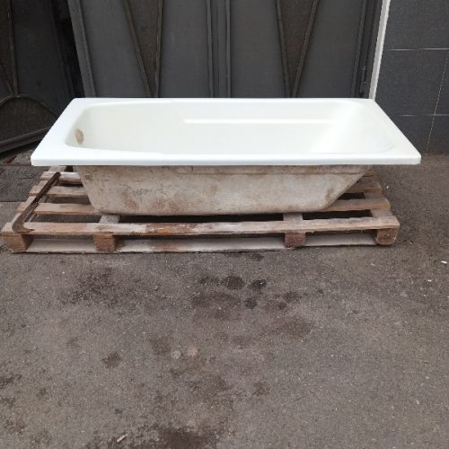 وان یا مخزن 1000 لیتری جهت پرورش ماهی وغیرو