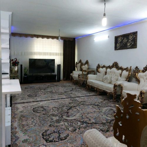 خانه ویلایی حیاط دار 140متر