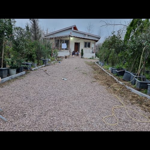 فروش خانه باغ ویلایی همراه با باغ کیوی 4 ساله