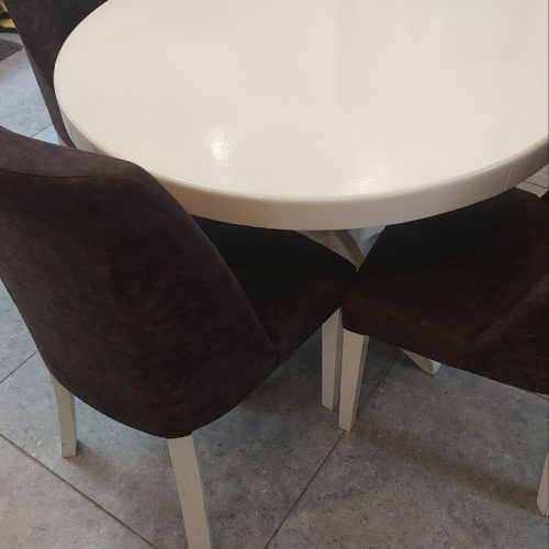 میز ناهار خوری گرد چهار نفره