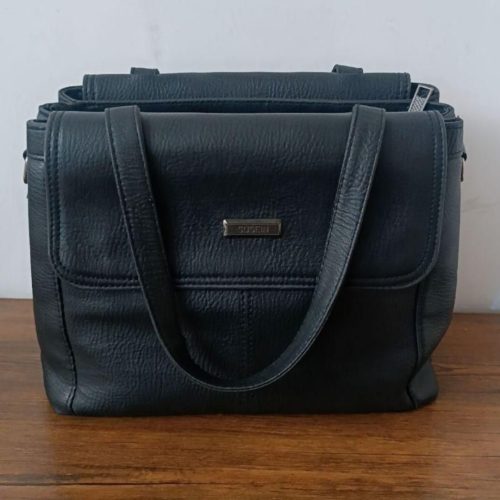 تعدادی کیف رو دوشی و مجلسی نو دخترانه و زنانه