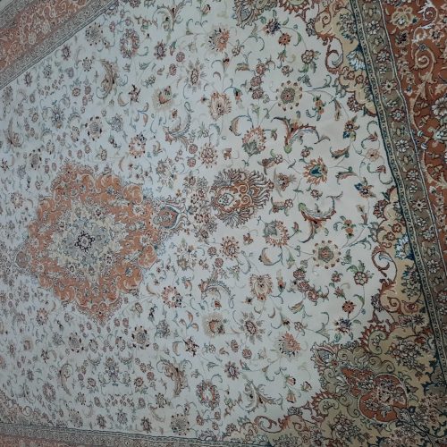 یک تخته فرش 9متری 700شانه