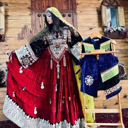 لباس محلی افغانی