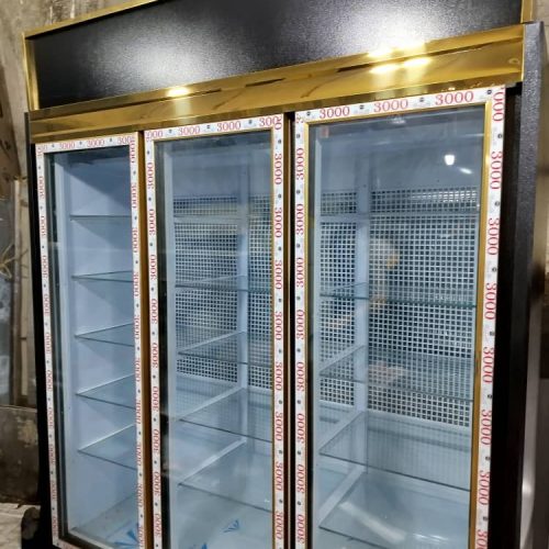 یخچال ویترین مکعبی