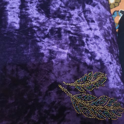 پارچه مخمل دست دوز