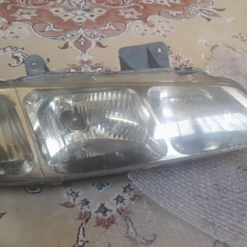 چراغ جلو پارس