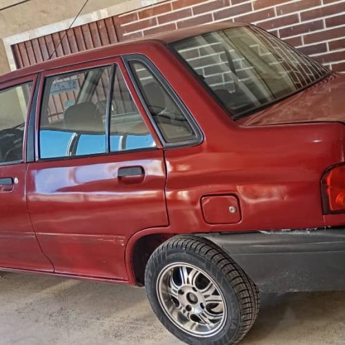 فنی کاملا سالم یه گلگیر رنگ